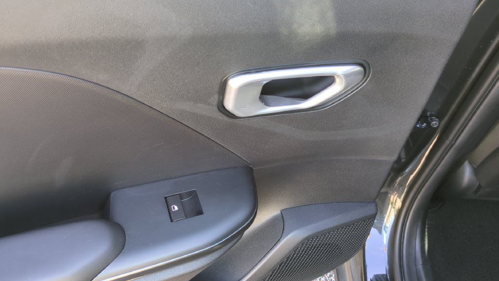 Used 2026 Kia K4 FWD image 14
