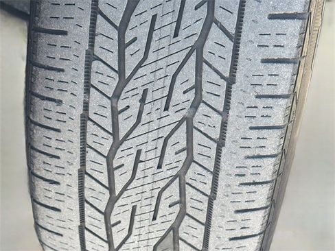 Used 2021 Chevrolet Traverse RS image 44