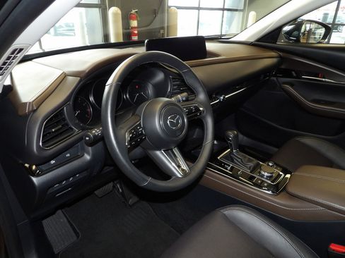 Certified 2025 MAZDA CX-30 2.5 Turbo w/ Premium Package image 25