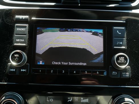 Used 2017 Honda CR-V LX image 30