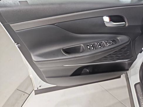 Used 2019 Hyundai Santa Fe Limited AWD/4WD image 11