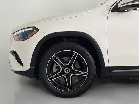 Certified 2026 Mercedes-Benz GLA 250 image 11