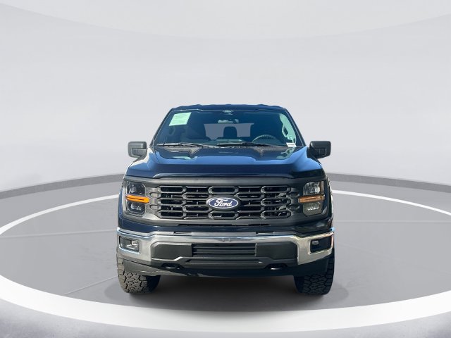 Used 2025 Ford F150 XL w/ Equipment Group 103A High AWD/4WD image 2