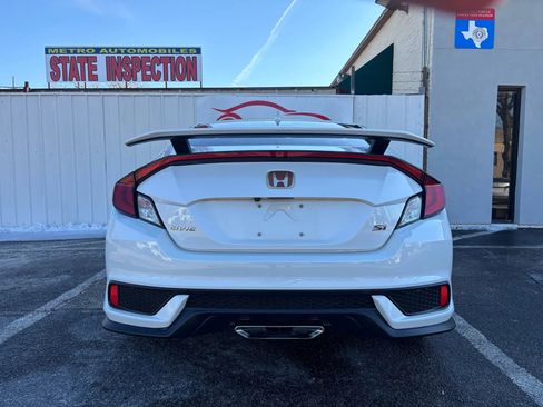 Used 2019 Honda Civic Si image 4