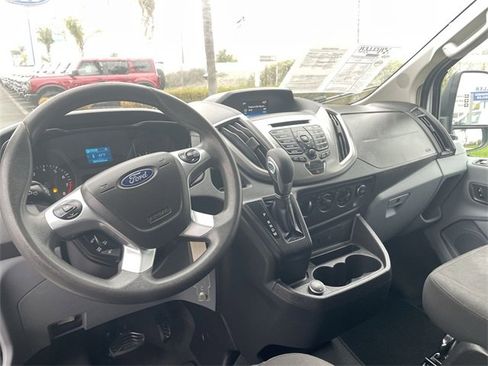 Used 2018 Ford Transit 350 XLT image 18