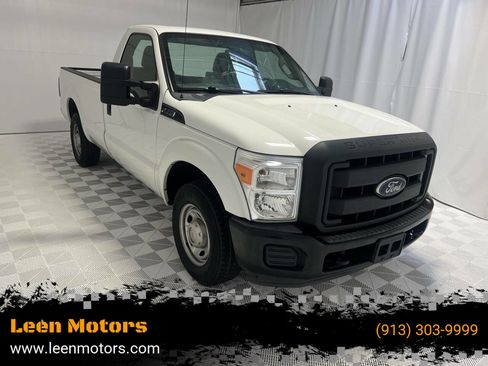 Used 2013 Ford F250 XL image 1
