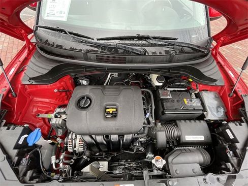 Used 2024 Kia Soul LX w/ Option Group 015 image 27