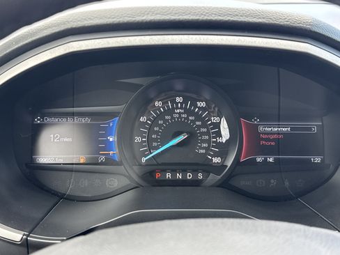 Used 2020 Ford Edge SEL FWD image 18
