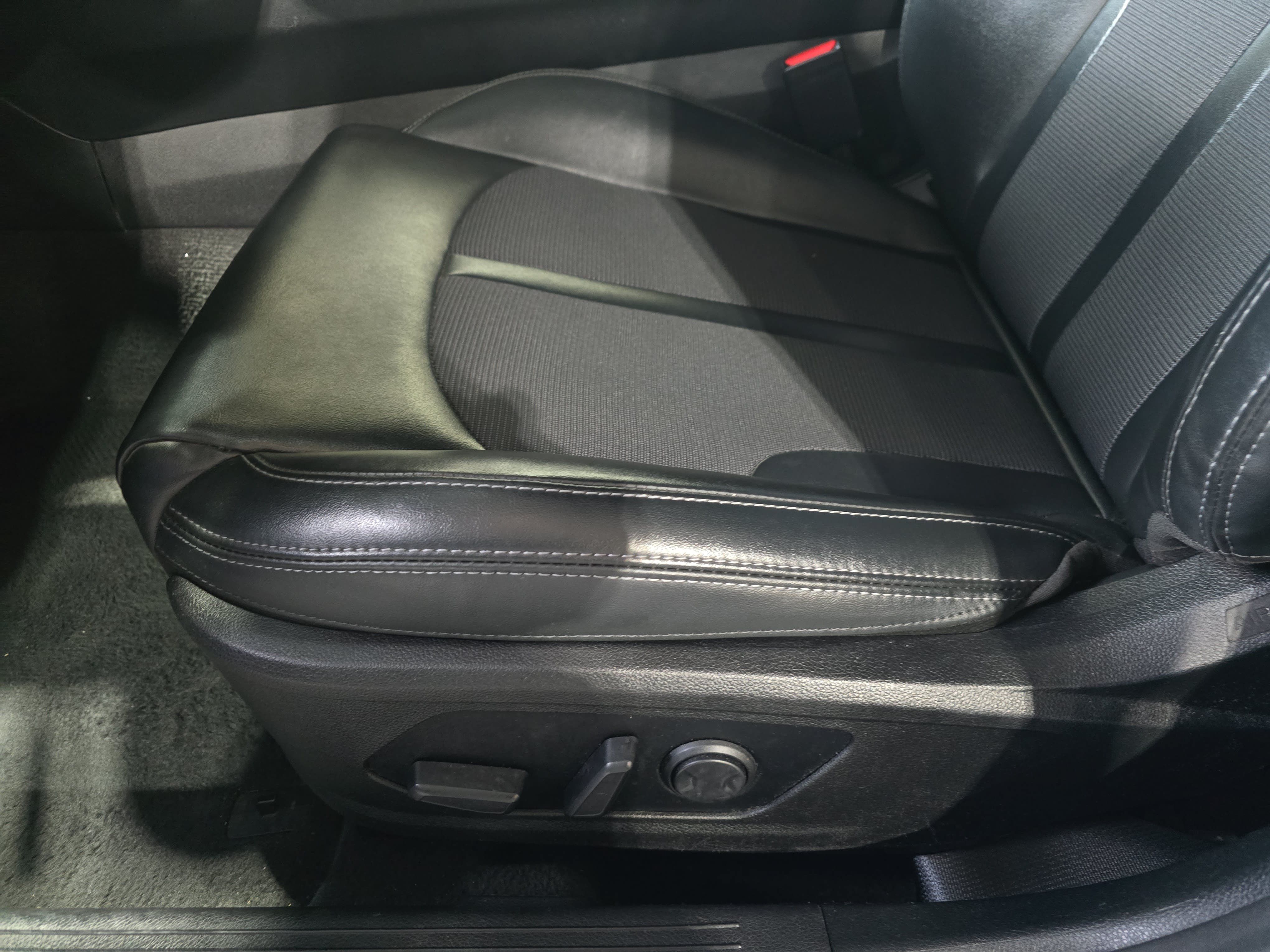Used 2022 Kia K5 GT-Line w/ GT-Line FWD Premium Package image 28