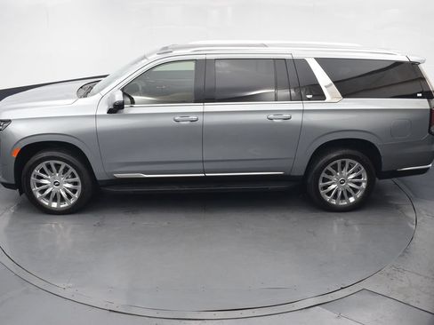 Certified 2024 Cadillac Escalade ESV Premium Luxury AWD/4WD image 45