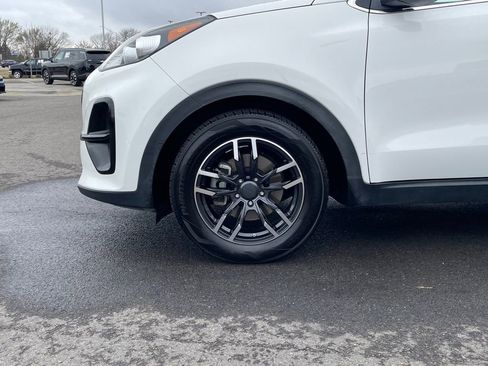 Used 2020 Kia Sportage LX image 30