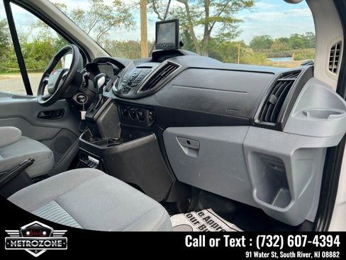 Used 2018 Ford Transit 350 148 Low Roof image 25
