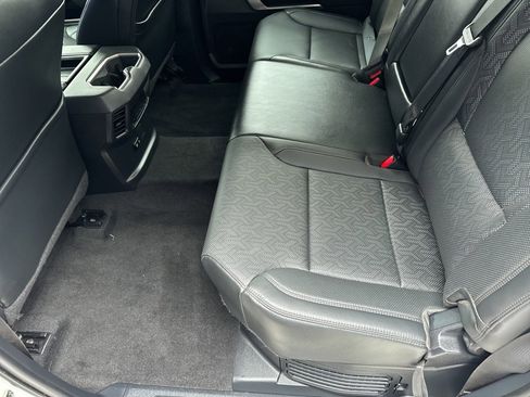 Used 2024 Toyota Tundra Limited image 15