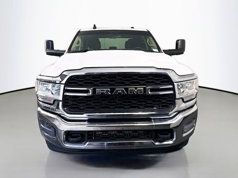 Used 2020 RAM 2500 Tradesman image 2