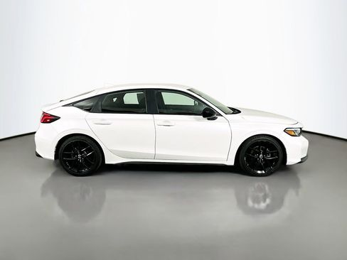 Certified 2025 Honda Civic Sport image 9