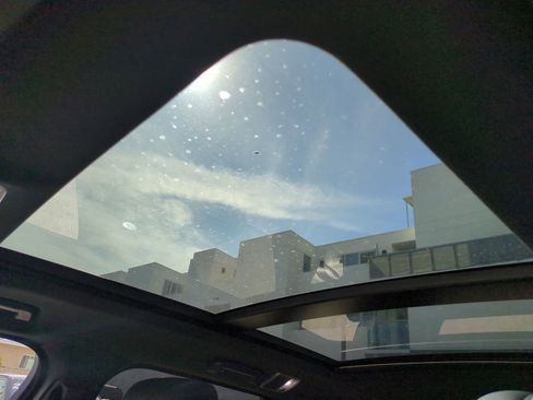 Used 2019 Land Rover Range Rover Sport HSE image 24