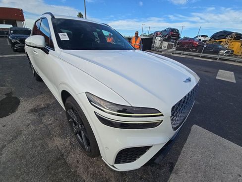 Used 2023 Genesis GV70 3.5T Sport w/ Sport Prestige Package AWD/4WD image 5