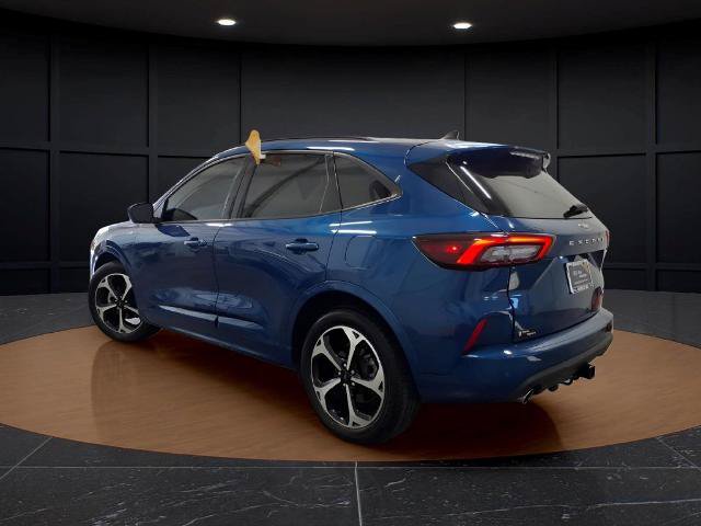 Certified 2023 Ford Escape ST-Line Select w/ Tech Pack #2 AWD/4WD image 4