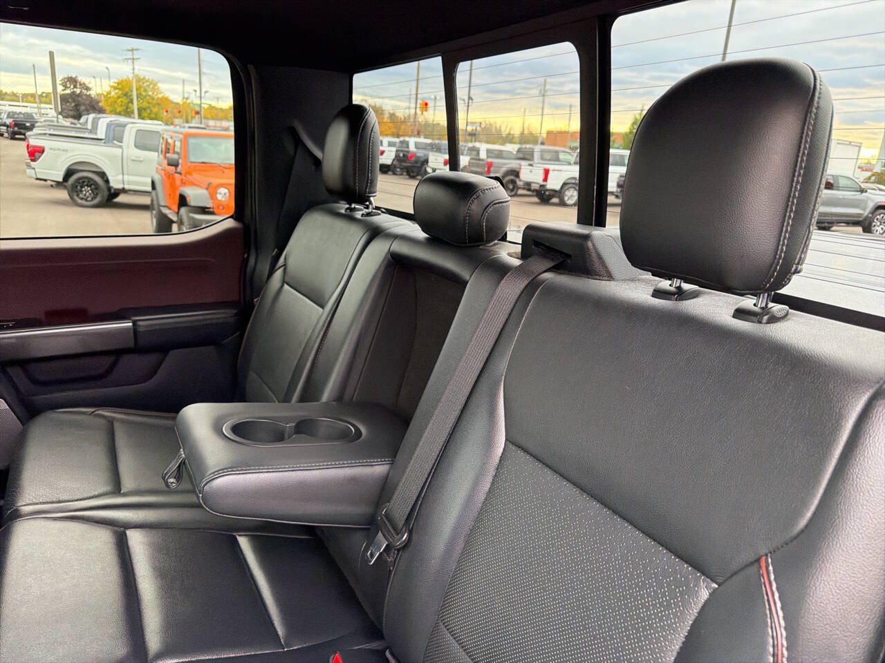 Used 2021 Ford F150 Lariat w/ Equipment Group 502A High AWD/4WD image 19