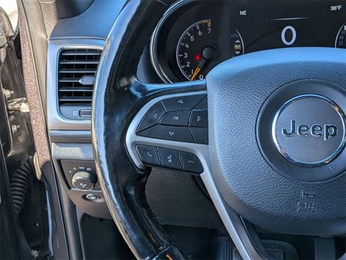 Certified 2021 Jeep Grand Cherokee Laredo X image 18