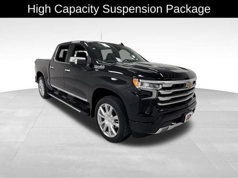 Certified 2026 Chevrolet Silverado 1500 High Country w/ High Country Premium Package AWD/4WD image 8