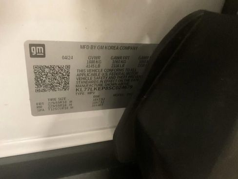 Used 2025 Chevrolet Trax ACTIV w/ Driver Confidence Package FWD image 31