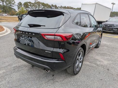 Certified 2023 Ford Escape ST-Line w/ Tech Pack #1 image 4