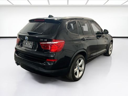 Used 2017 BMW X3 sDrive28i RWD image 4