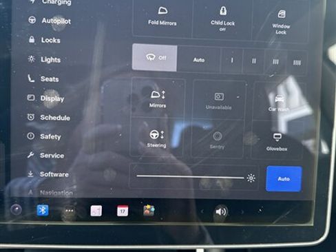 Used 2018 Tesla Model 3 Long Range image 16