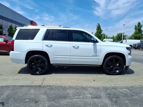 Used 2018 Chevrolet Tahoe Premier AWD/4WD image 8