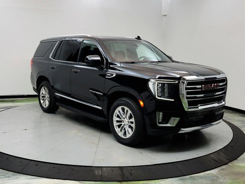 Used 2021 GMC Yukon SLT RWD image 3