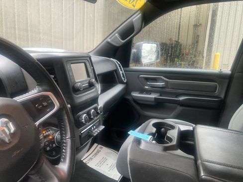 Used 2022 RAM 1500 Big Horn AWD/4WD image 15