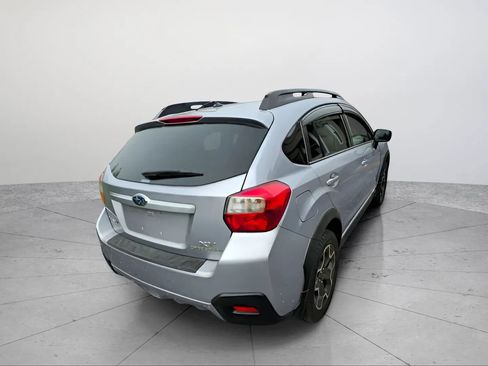 Used 2015 Subaru Crosstrek 2.0i Premium AWD/4WD image 9