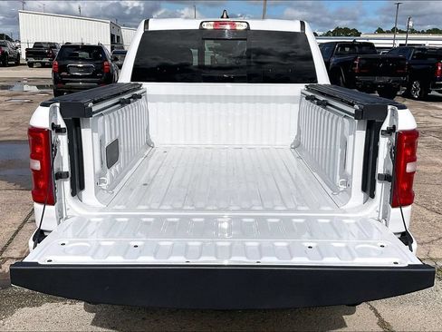 Used 2025 RAM 1500 Laramie w/ Sport Appearance Package AWD/4WD image 36