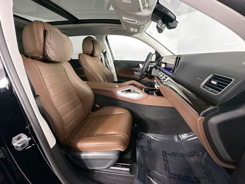 New 2026 Mercedes-Benz GLS 450 GLS 450 image 31