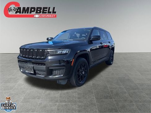 Used 2024 Jeep Grand Cherokee L Laredo image 1