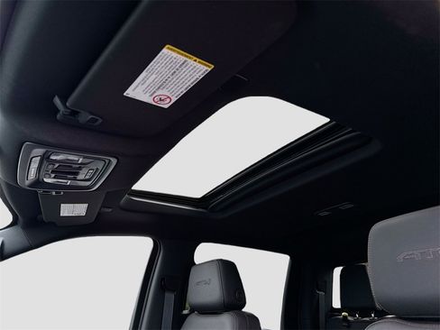 Used 2021 GMC Sierra 2500 AT4 w/ AT4 Premium Plus Package image 22