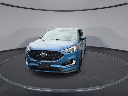 Certified 2019 Ford Edge ST w/ Equipment Group 401A AWD/4WD image 3