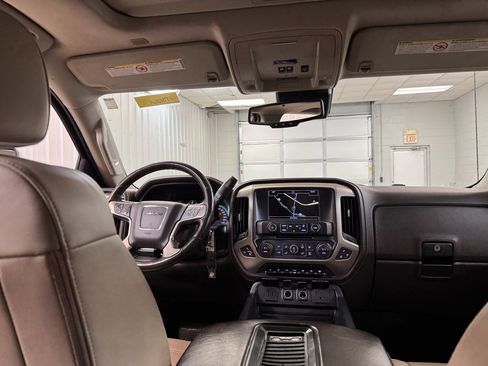 Used 2017 GMC Sierra 3500 Denali w/ Duramax Plus Package image 22