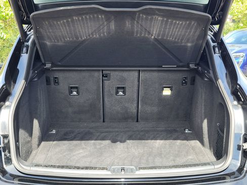 Used 2021 Porsche Macan S image 31