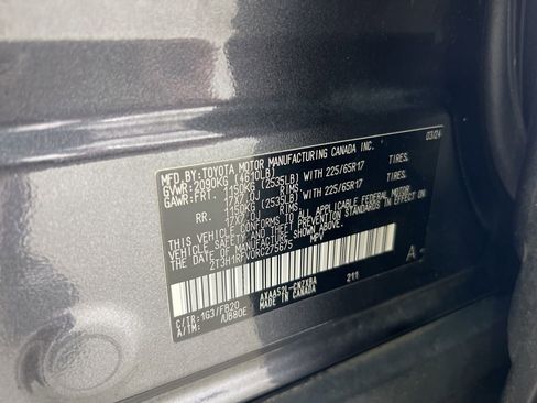 Used 2024 Toyota RAV4 LE FWD image 29