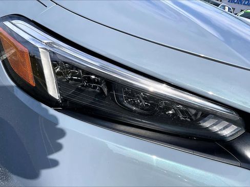 Used 2023 Honda Civic Sport image 26