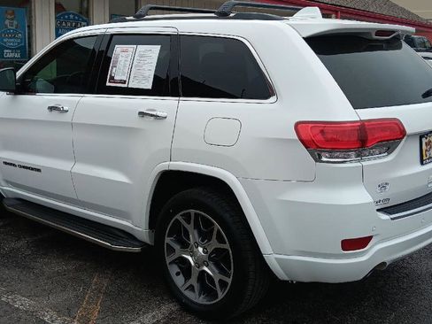Used 2020 Jeep Grand Cherokee Overland image 27