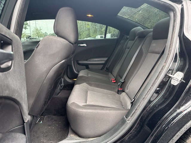 Used 2018 Dodge Charger R/T RWD image 12