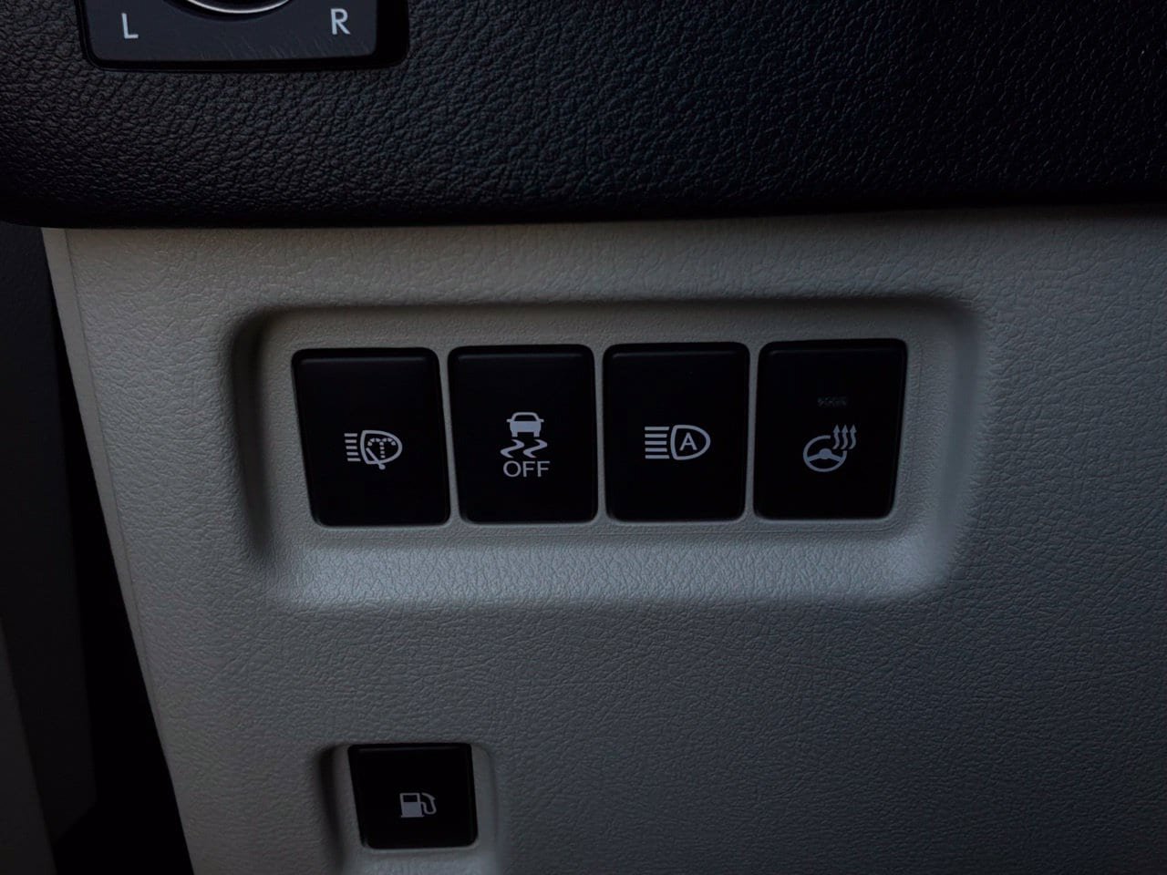 Used 2022 Lexus GX 460 Luxury w/ Off Road Package AWD/4WD image 33