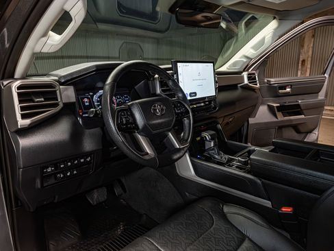 Used 2024 Toyota Tundra Limited AWD/4WD image 13
