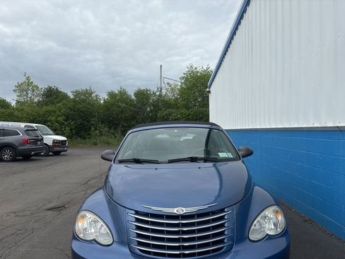Used 2006 Chrysler PT Cruiser Touring FWD image 3