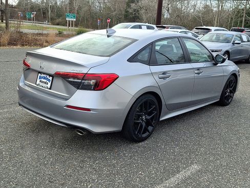Used 2023 Honda Civic Sport image 11