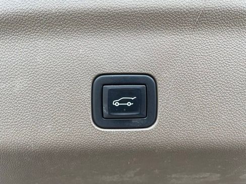 Used 2022 GMC Yukon XL Denali w/ Max Trailering Package AWD/4WD image 33