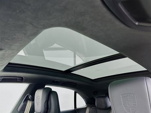 Used 2025 Porsche Macan Turbo Electric image 25